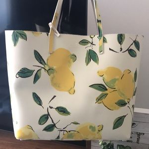 Large Kate Spade Lemon Tote with tag.